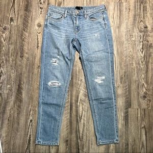 White House Black Market Light Wash Distressed Girlfriend Jeans Size 8